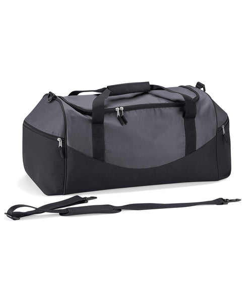 Teamwear Holdall by Quadra ~ QS070 (62 x 30 x 30cm)
