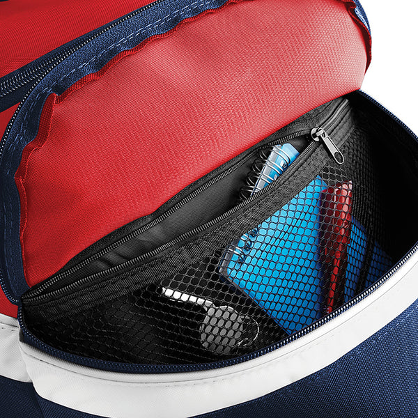 Teamwear Holdall with contrasting stripes ~ BG572