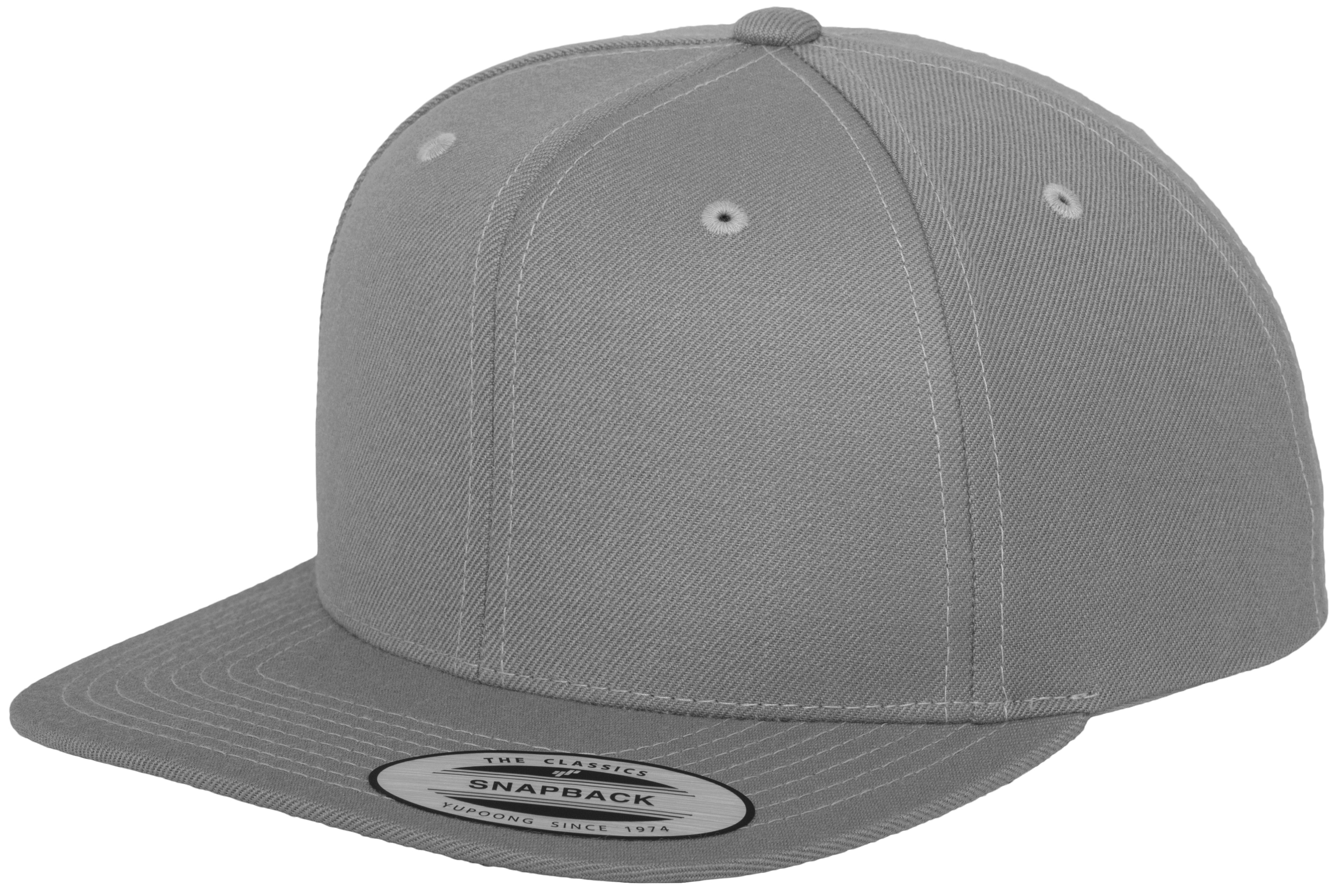 The classic SnapBack Cap by Yupoong YP001