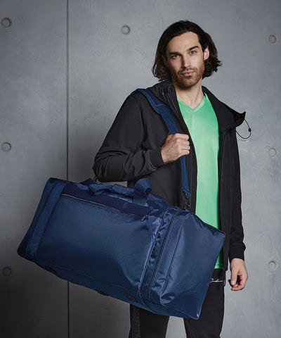 Jumbo Sports Holdall by Quadra (QD080)